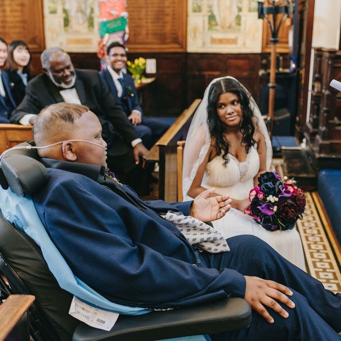 <h4><strong>Make a real difference in someone’s final chapter</strong></h4>